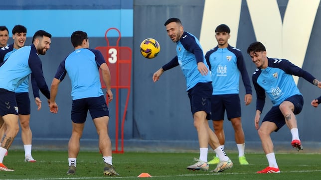 El Málaga busca impulso ante un Zaragoza atrapado en el tiempo