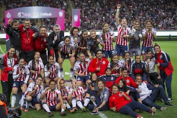 El triunfo y la emoción de Chivas Femenil Campeonas en imágenes