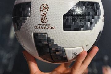 Así es el Telstar 18, el nuevo balón para el Mundial de Rusia