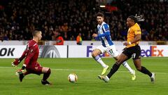 Soccer Football - Europa League - Round of 32 First Leg - Wolverhampton Wanderers v Espanyol - Molineux Stadium, Wolverhampton, Britain - February 20, 2020   Espanyol&#039;s Andres Prieto makes a save from Wolverhampton Wanderers&#039; Adama Traore    REU