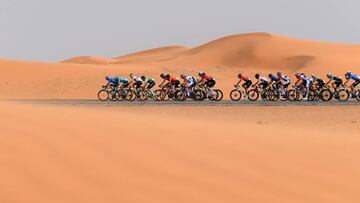 El Tour de Arabia Saud¨ª echa a rodar en el desierto