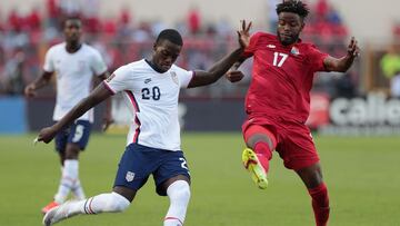 Timothy Weah, a la izquierda, en un reciente partido con EE UU.