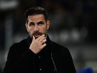 Cesc durante un partido con el Como.