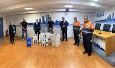 Las Palmas hace entrega de material sanitario para luchar contra el coronavirus