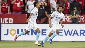 Los playoffs de la MLS comienzan a tomar forma y hasta el momento, New England Revolution y Sporting Kansas City dominan la lucha por el MLS Supporters&rsquo; Shield.