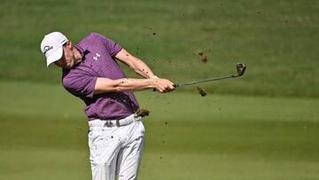 Matthew Fitzpatrick golpea una bola durante la segunda jornada del WGC-HSBC Champions de Shanghai.