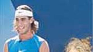 Fotos con su anuncio.