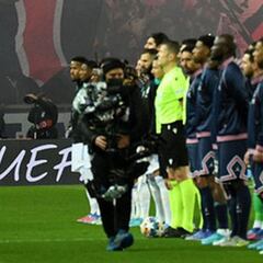 El PSG, multado por bengalas y bloqueo de gradas en el partido de Champions ante el Madrid