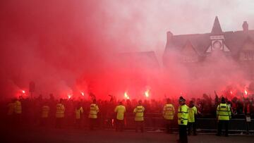 El color del Liverpool vs Barcelona; Así fue la noche de en Anfield