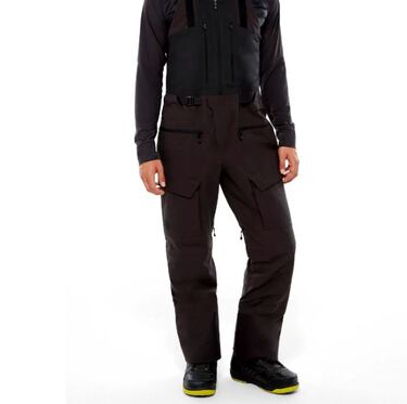 Los mejores equipos "Black" del outdoor