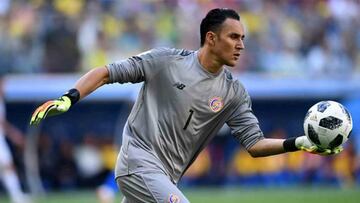 El nuevo guardameta del PSG llegó la tarde del martes a su país para concentrarse con la selección. Navas regresa tras seis meses de ausencia.