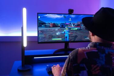 Logitech y su nueva colección dirigida al creador de contenido: micro, iluminación, earbuds...