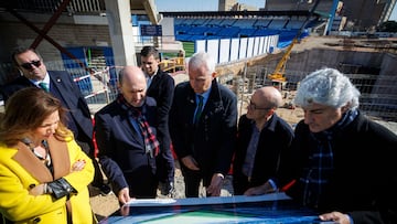 ZARAGOZA, 11/02/2025.- El presidente de la Real Federación Española de Fútbol, Rafael Louzán (3i), visita en Zaragoza las obras de la Nueva Romareda. EFE/RFEF/SÓLO USO EDITORIAL/SÓLO DISPONIBLE PARA ILUSTRAR LA NOTICIA QUE ACOMPAÑA (CRÉDITO OBLIGATORIO)