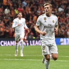 Kroos pasa al ataque