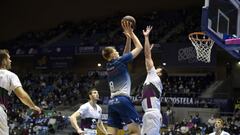 Momento del partido entre Obradoido y Unicaja.