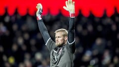 Kasper Schmeichel: "Bravo es un arquero de clase mundial"