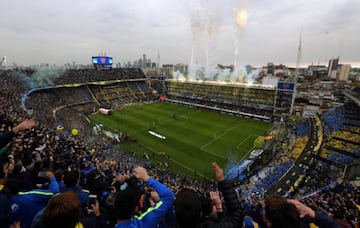 19/04/17 PARTIDO CHAMPIONS LEAGUE CUARTOS VUELTA BARCELONA - JUVENTUS PANORAMICA VISTA GENERAL CAMP NOU AFICIONADOS SEGUIDORES TIFO