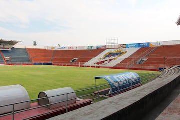 Un recorrido por el Sergio León Chávez, ¿un estadio de Primera?