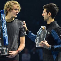 Djokovic bendice a Zverev: "Feliz por verte ganar grandes títulos"