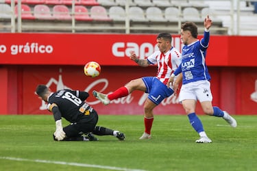 El Algeciras se topa con un muro llamado Raúl Gálvez