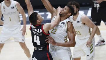26/06/20 BALONCESTO PARTIDO ENDESA ACB
FASE FINAL VALENCIA
CORONAVIRUS COVID-19
JORNADA 5
REAL MADRID - CASADEMONT ZARAGOZA
JAIME PRADILLA
WALTER TAVARES
PUBLICADA 27/06/20 NA MA32 1COL
