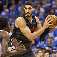 Kanter hace olvidar a Nurkic