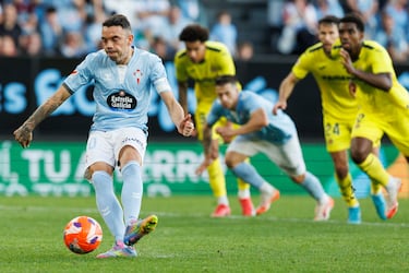 Aunque salga del banquillo, el Príncipe de la Bateas siempre le da algo al equipo. Aunque jugó algo menos de media hora dejó dos detalles por los que merece la pena pagar una entrada. 