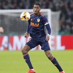 Otro caso Ramos: la UEFA abre expediente a Kondogbia por forzar la tarjeta ante el Celtic