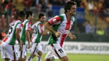 Palestino golea a Zamora y se encomienda a Boca