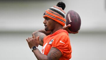 BEREA, OH - JULY 27: Deshaun Watson #4 of the Cleveland Browns throws a pass during Cleveland Browns training camp at CrossCountry Mortgage Campus on July 27, 2022 in Berea, Ohio.   Nick Cammett/Getty Images/AFP
== FOR NEWSPAPERS, INTERNET, TELCOS & TELEVISION USE ONLY ==