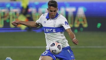 El delantero de 21 años ya debutó con la Selección de su país en la Copa América 2021.