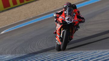 Redding suma su primera pole y victoria en la Carrera 1 de Jerez