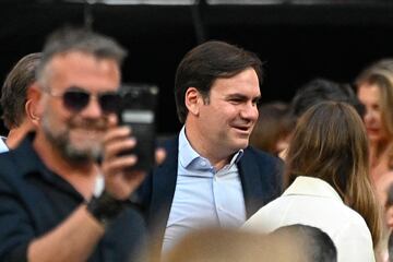 Juan Díaz asiste al concierto de Luis Miguel en el Santiago Bernabéu.