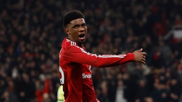 Diallo celebra uno de sus goles durante el partido de Premier League contra el Southampton.