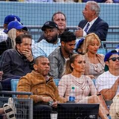 Carlos Vela asistió al juego Dodgers vs San Francisco Giants