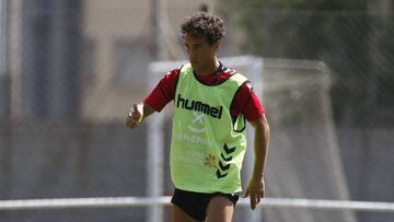 Luis Milla, jugador del Tenerife