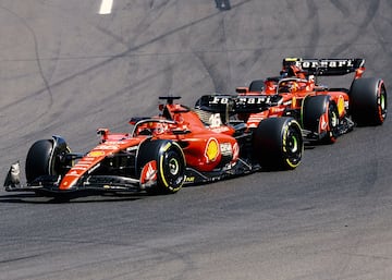 Charles Leclerc y Carlos Sainz durante la carrera del Gran Premio de Hungría de Fórmula 1 disputado en el circuito de Hungaroring.