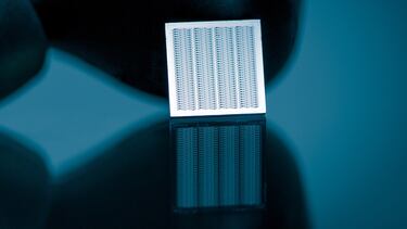 ¿Por qué hay escasez de chips en la industria del automóvil y cuándo acabará este problema?