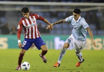 Augusto Fernández en sus primeros partidos con el Atlético.