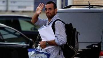 <b>TRISTE. </b>Mois¨¦s abandon¨® cariacontecido la Ciudad Deportiva.
