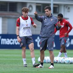 Osasuna ya prepara su partido ante el Real Madrid