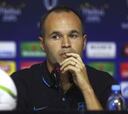 Iniesta: "Tras el Triplete, la mente está en ganar el Sextete"