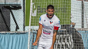 Tiene 30 años, solo ha jugado una vez en Primera y llega a Chile: “La tuve que pelear mucho”