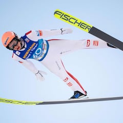 Hoerl golpea primero en Innsbruck