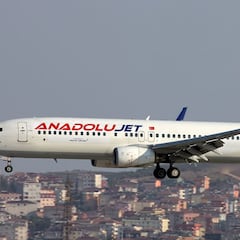 Abortan el despegue de un avión tras recibir los pasajeros fotos de un accidente