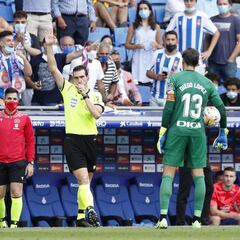 Por qué deberían añadirse diez minutos en todos los partidos