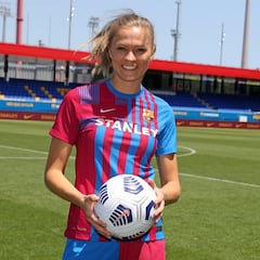 Rolfö llega al Barcelona procedente del Wolfsburgo