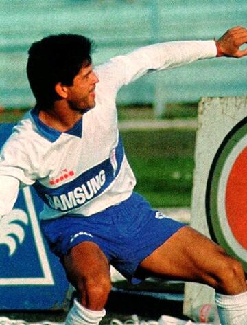 El delantero paraguayo venía del Saint Gallen en Suiza y tenía una gran proyección cuando llegó a Universidad Católica en 1992.