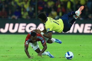 La Selección Colombia visita a Ecuador en Quito en búsqueda de su segunda victoria en las Eliminatorias Sudamericanas.
