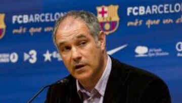 Zubizarreta renueva con el Barcelona hasta 2014